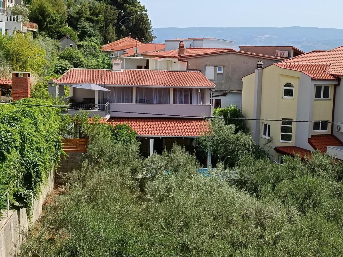 Villa Vlade- From The Heated Pool To The Beach In 1 Minute Jesenice  Buitenkant foto