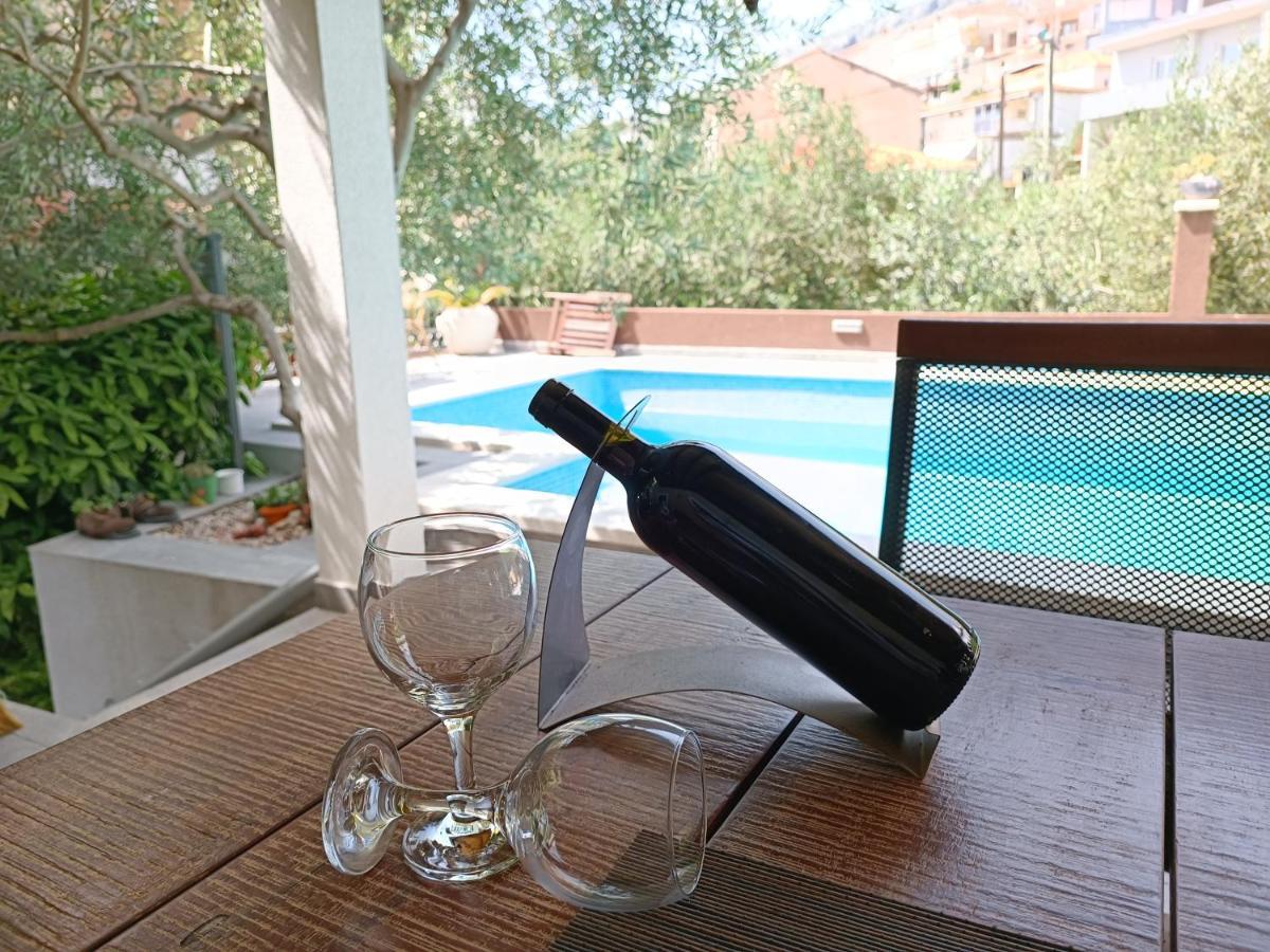 Villa Vlade- From The Heated Pool To The Beach In 1 Minute Jesenice  Buitenkant foto